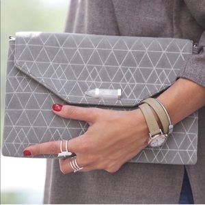 Stella & Dot City Slim Clutch